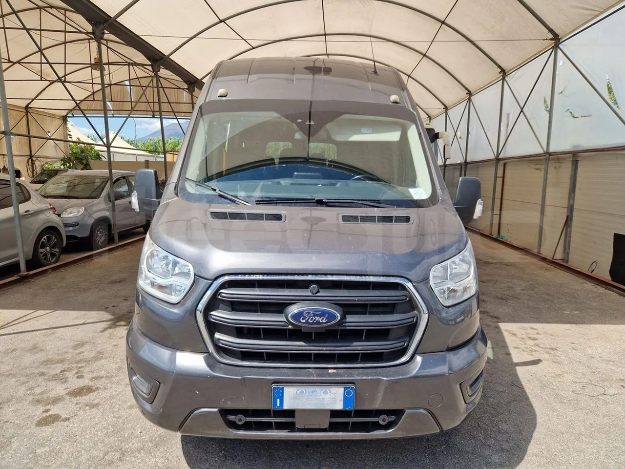 Ford Transit - Мікроавтобус, Пасажирський фургон: фото 2 Ford Transit - Мікроавтобус, Пасажирський фургон: фото 2