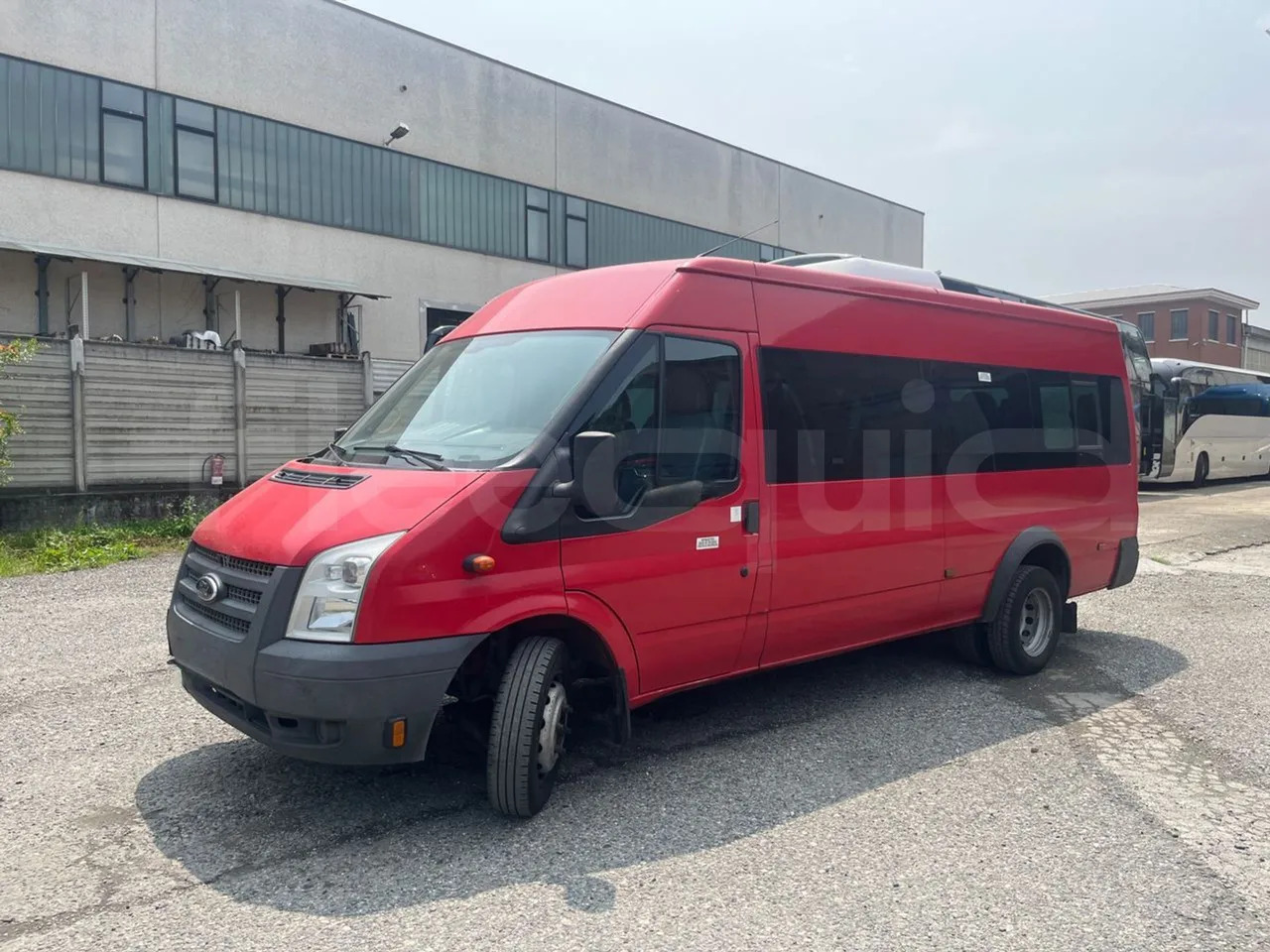 Ford Transit Tourneo - Мікроавтобус, Пасажирський фургон: фото 3 Ford Transit Tourneo - Мікроавтобус, Пасажирський фургон: фото 3