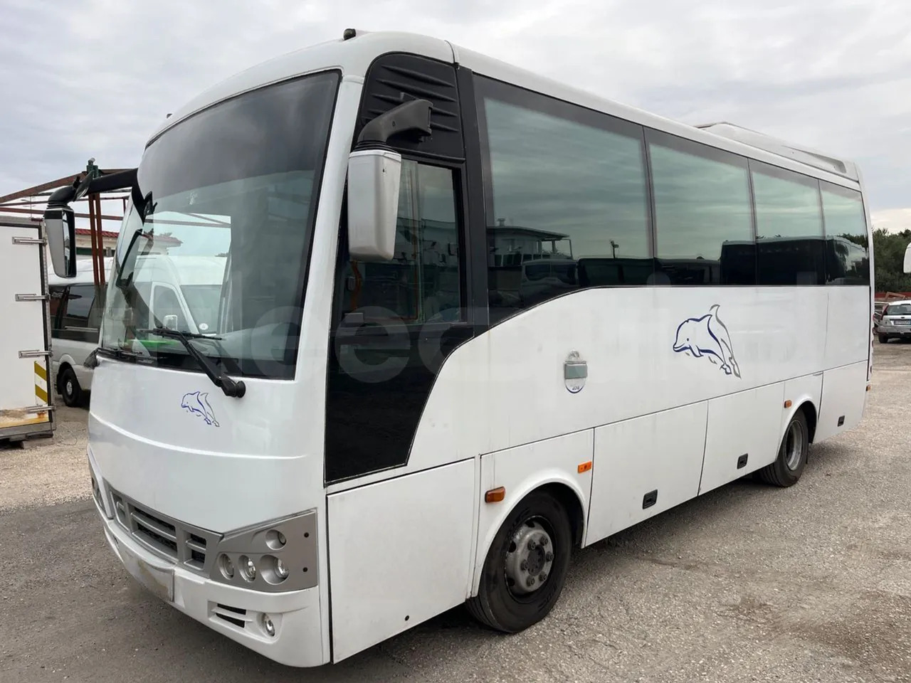 Isuzu Turquoise - Туристичний автобус: фото 4 Isuzu Turquoise - Туристичний автобус: фото 4