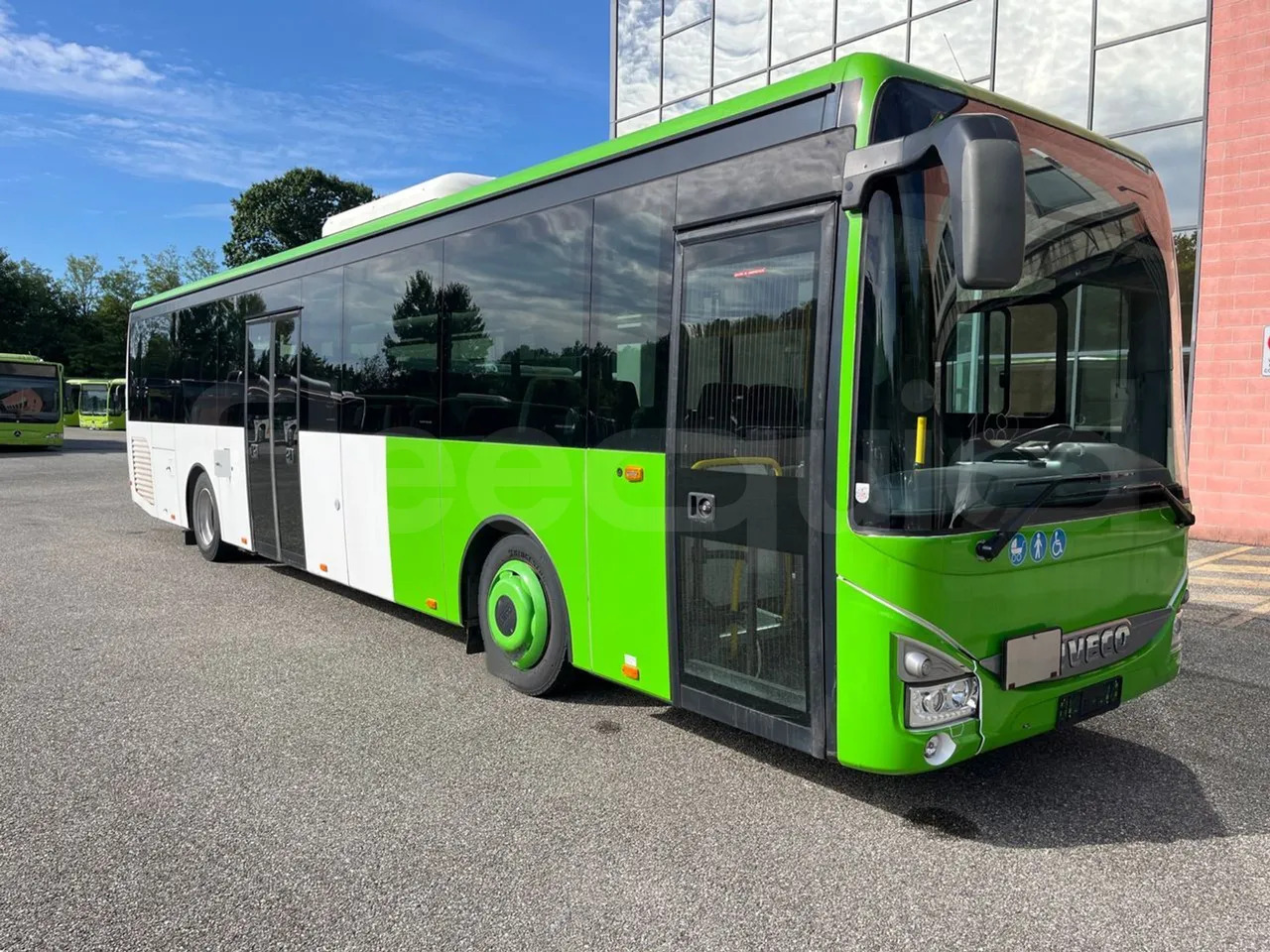 Iveco Crossway Low Entry - Міський автобус: фото 1 Iveco Crossway Low Entry - Міський автобус: фото 1