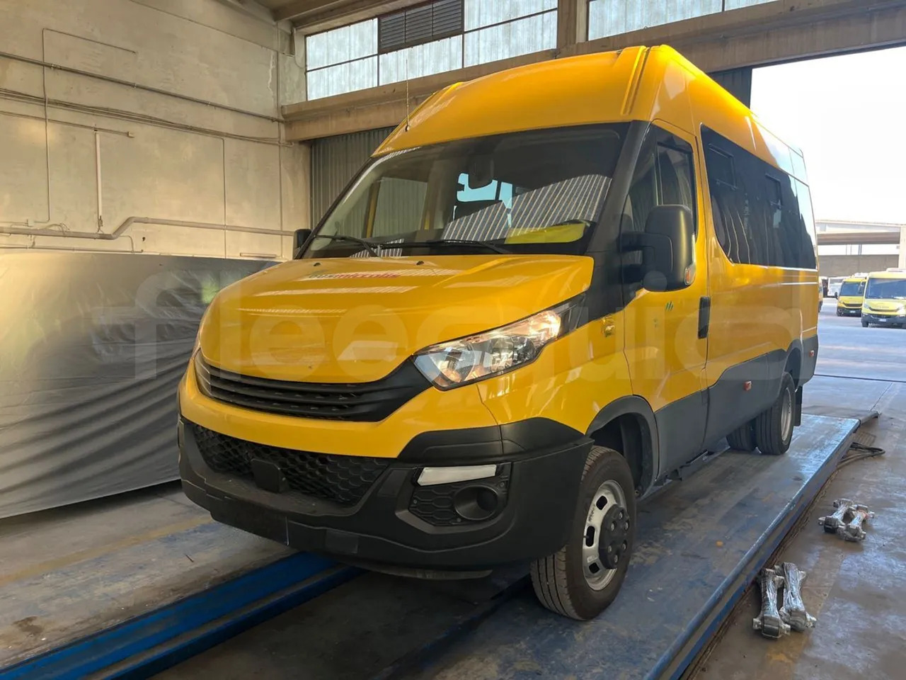 Iveco Daily - Шкільний автобус: фото 4 Iveco Daily - Шкільний автобус: фото 4