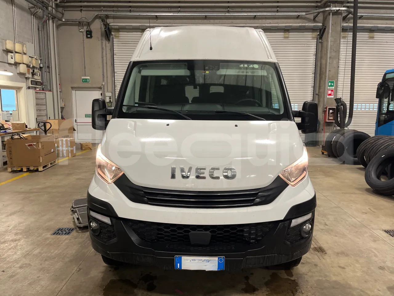 Iveco Daily - Мікроавтобус, Пасажирський фургон: фото 2 Iveco Daily - Мікроавтобус, Пасажирський фургон: фото 2