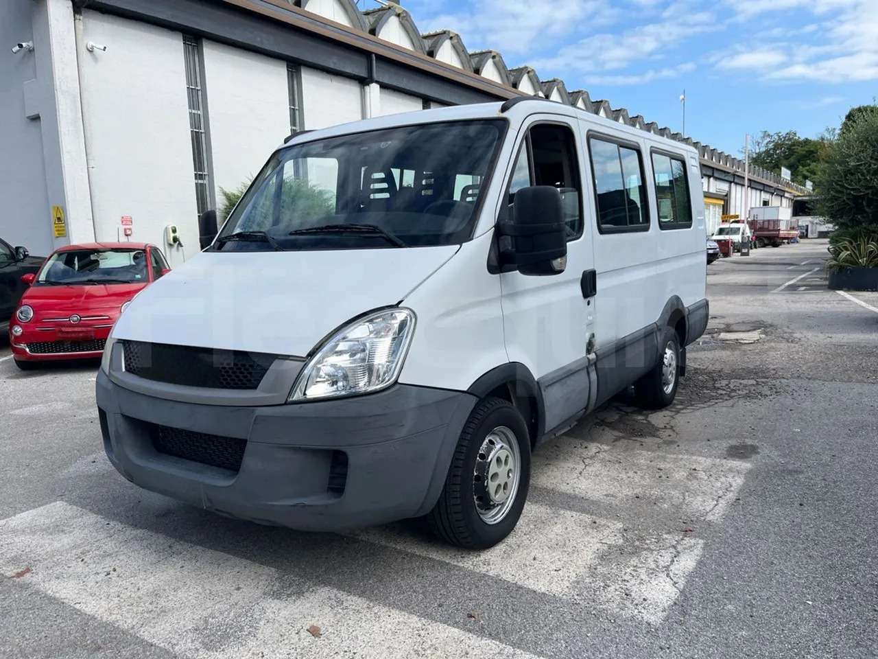 Iveco Daily - Мікроавтобус, Пасажирський фургон: фото 4 Iveco Daily - Мікроавтобус, Пасажирський фургон: фото 4