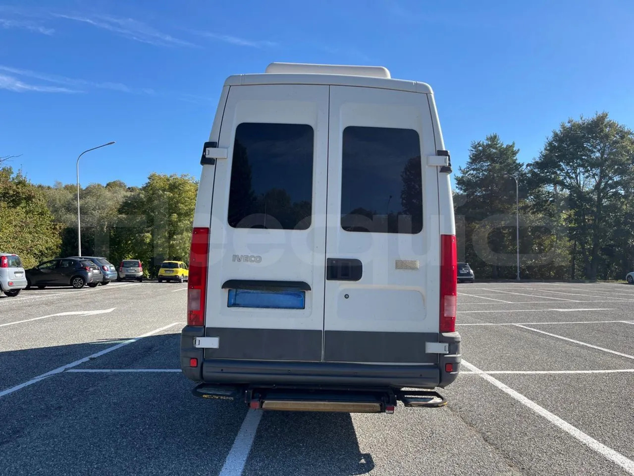 Iveco Daily - Приміський автобус: фото 5 Iveco Daily - Приміський автобус: фото 5