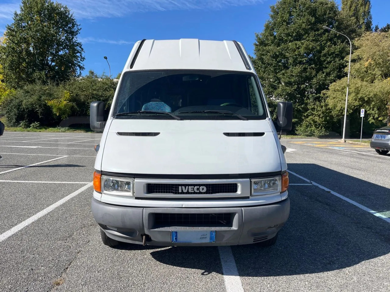 Iveco Daily - Приміський автобус: фото 2 Iveco Daily - Приміський автобус: фото 2