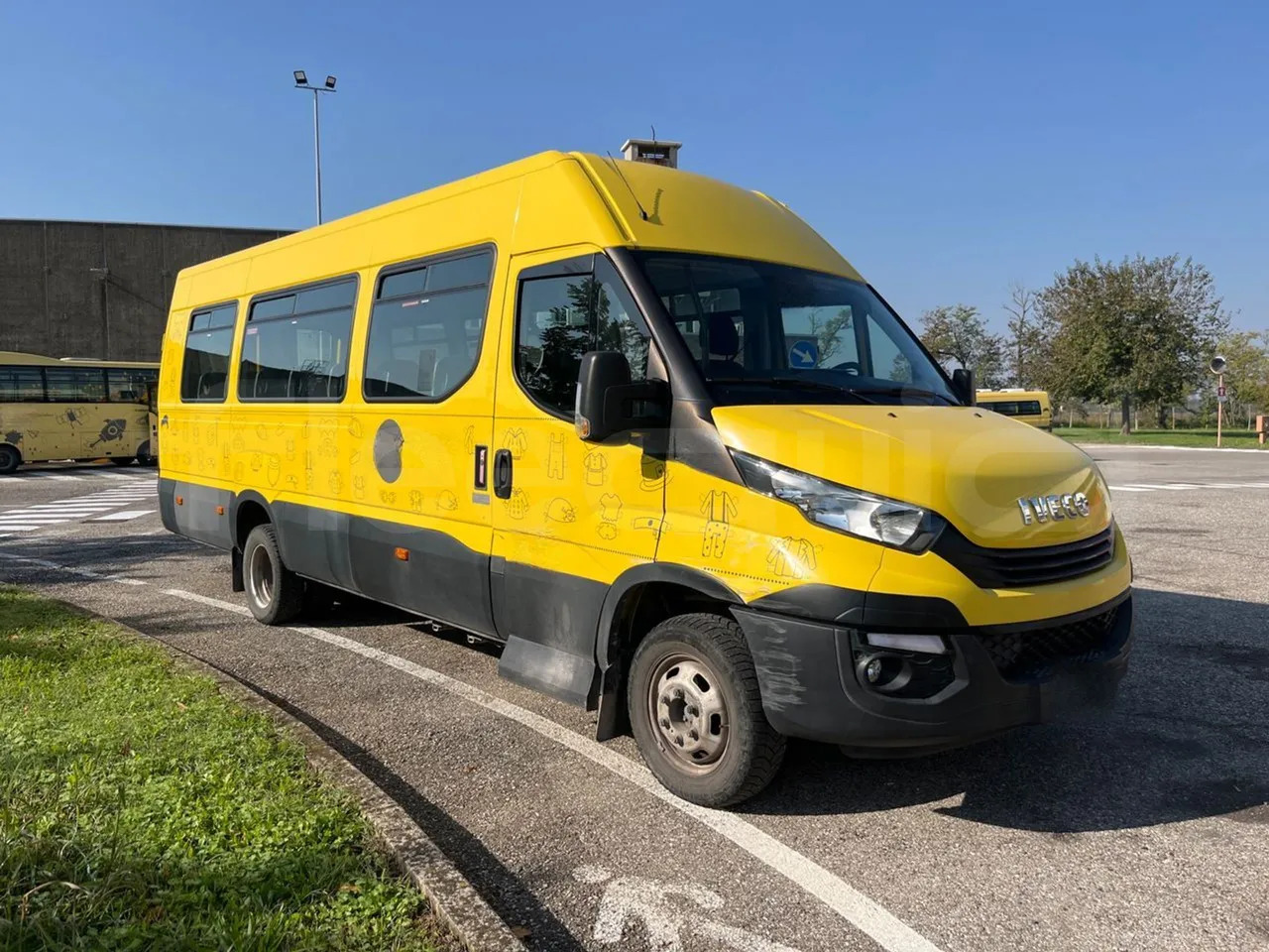 Iveco Daily - Шкільний автобус: фото 1 Iveco Daily - Шкільний автобус: фото 1