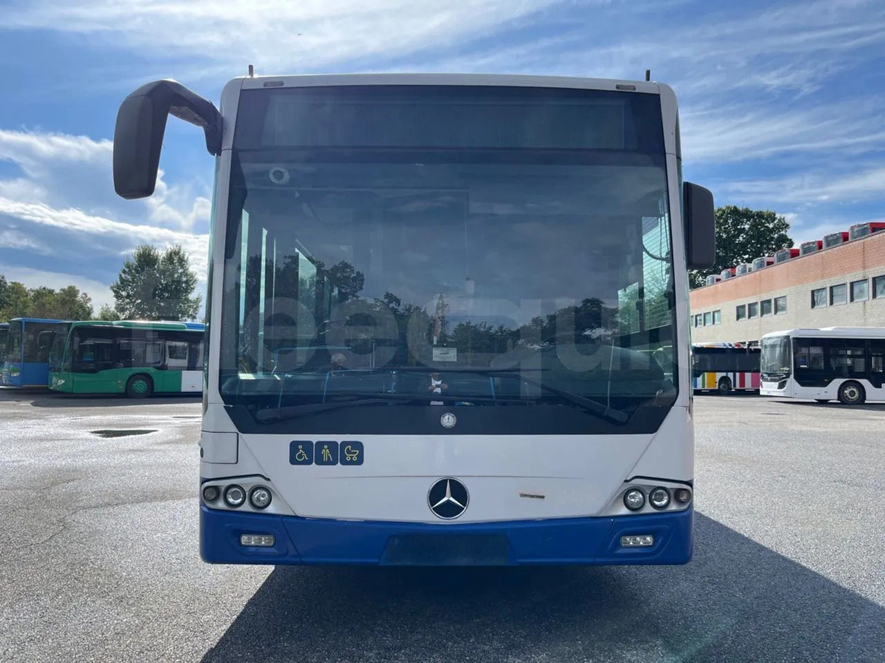 Mercedes-Benz Conecto - Міський автобус: фото 2 Mercedes-Benz Conecto - Міський автобус: фото 2