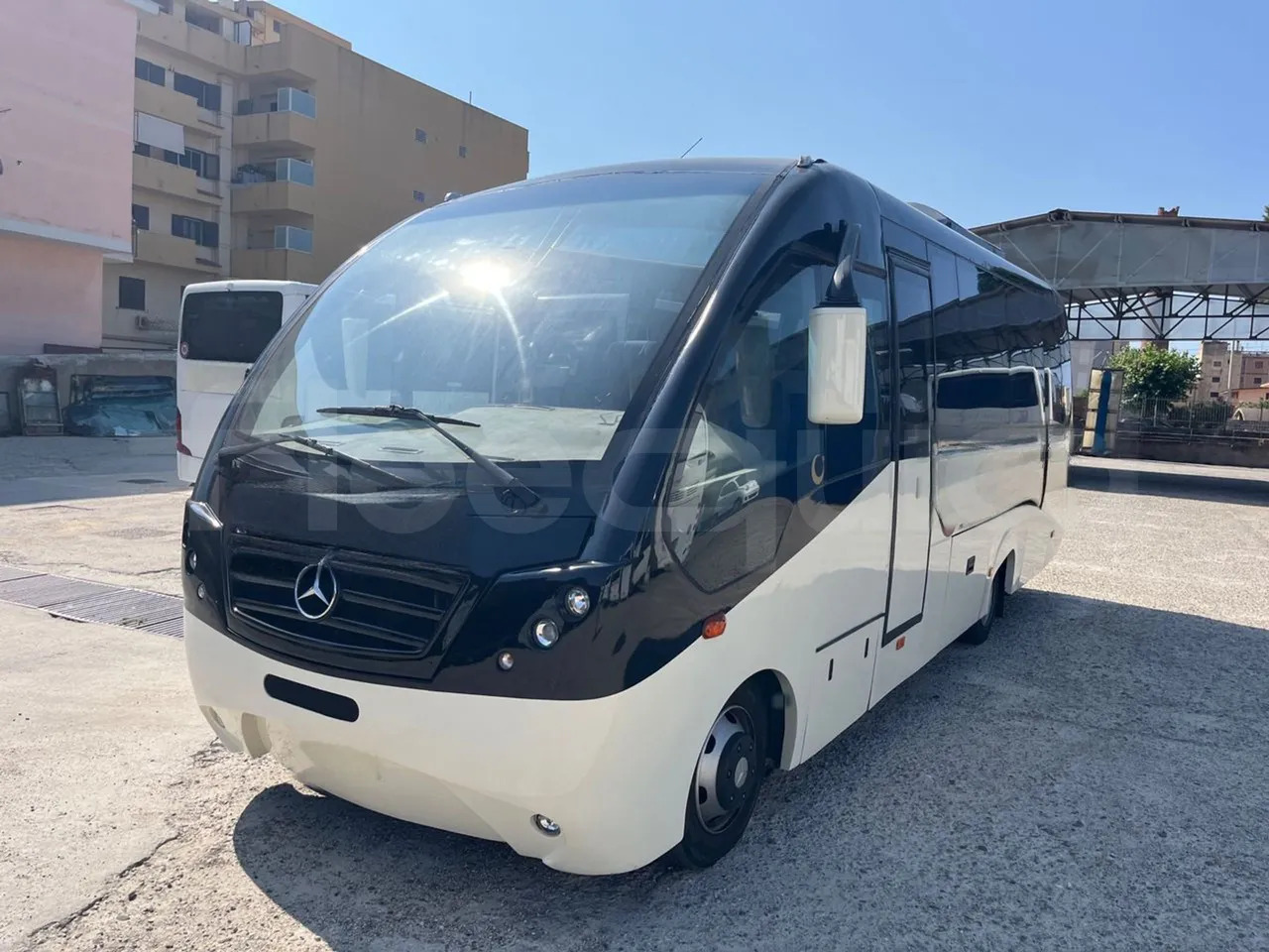 Mercedes-Benz MB 818 S - Туристичний автобус: фото 4 Mercedes-Benz MB 818 S - Туристичний автобус: фото 4