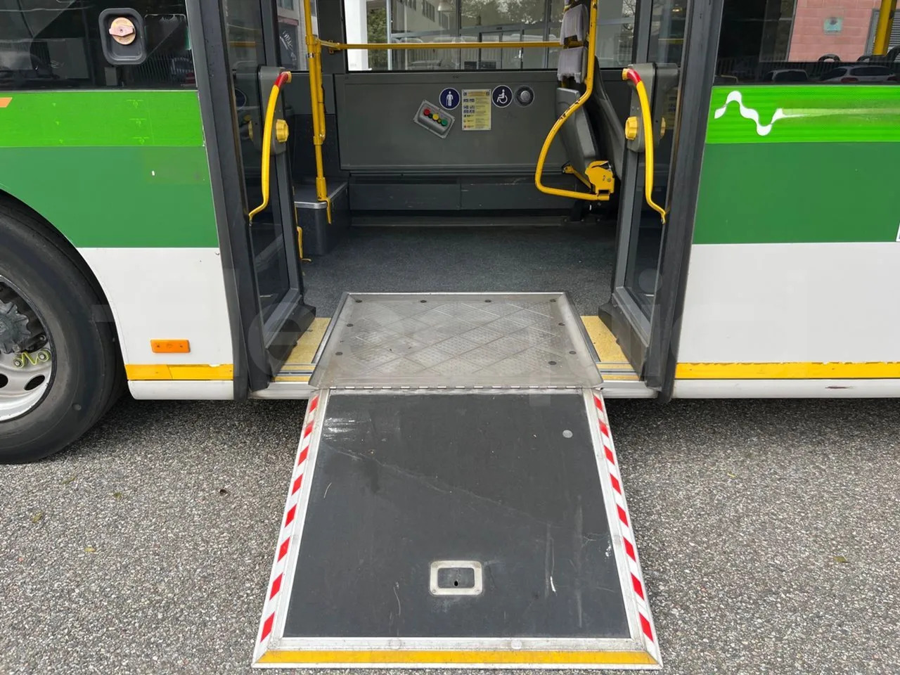 Міський автобус Mercedes-Benz O 530: фото 16 Міський автобус Mercedes-Benz O 530: фото 16