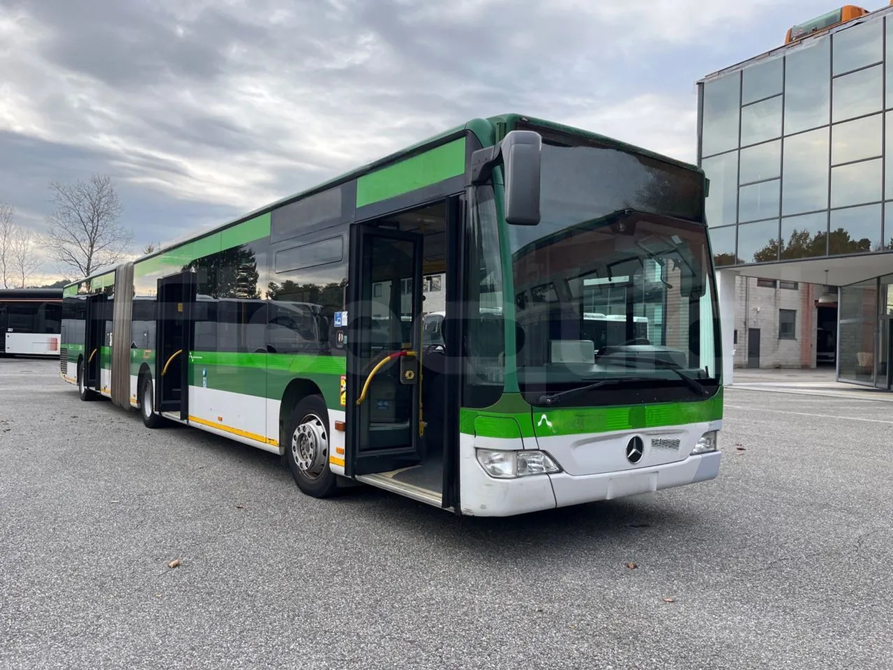 Міський автобус Mercedes-Benz O 530: фото 10 Міський автобус Mercedes-Benz O 530: фото 10