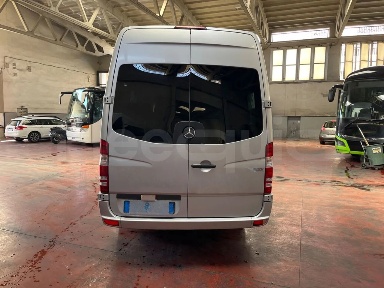 Mercedes-Benz Sprinter - Мікроавтобус, Пасажирський фургон: фото 5 Mercedes-Benz Sprinter - Мікроавтобус, Пасажирський фургон: фото 5