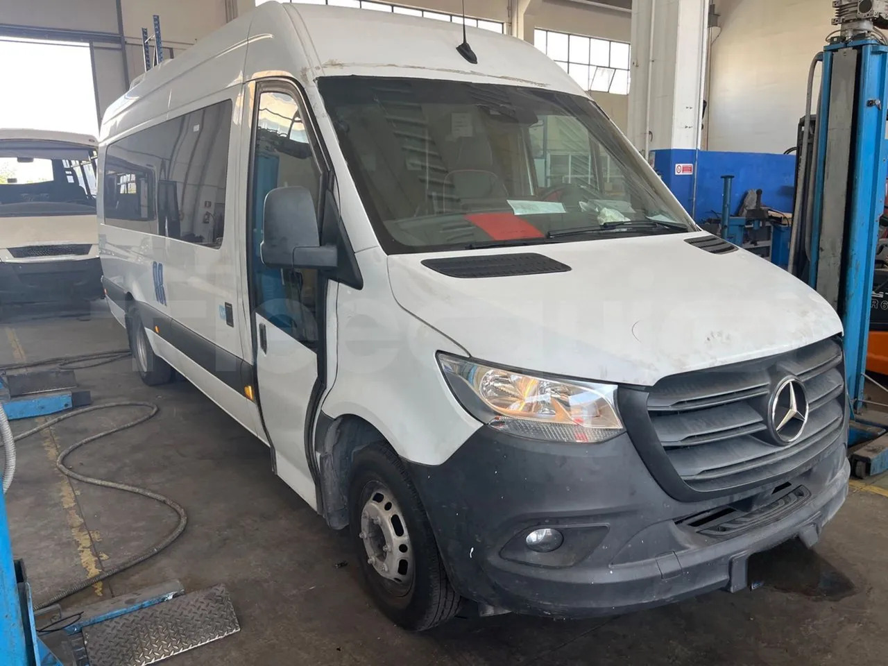 Mercedes-Benz Sprinter - Мікроавтобус, Пасажирський фургон: фото 1 Mercedes-Benz Sprinter - Мікроавтобус, Пасажирський фургон: фото 1