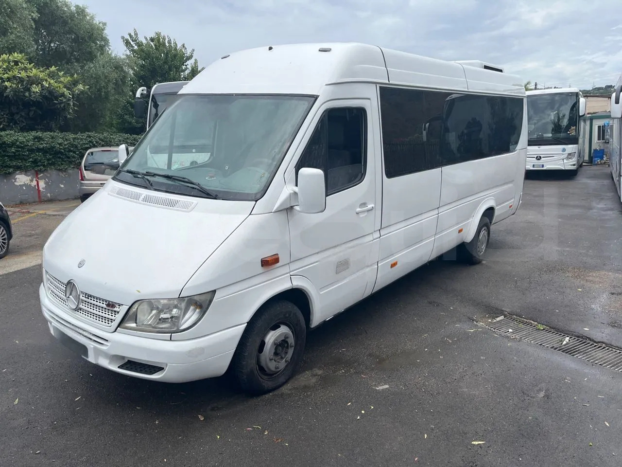 Mercedes-Benz Sprinter - Мікроавтобус, Пасажирський фургон: фото 4 Mercedes-Benz Sprinter - Мікроавтобус, Пасажирський фургон: фото 4