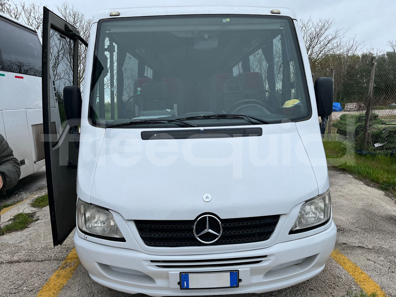 Mercedes-Benz Sprinter - Туристичний автобус: фото 1 Mercedes-Benz Sprinter - Туристичний автобус: фото 1