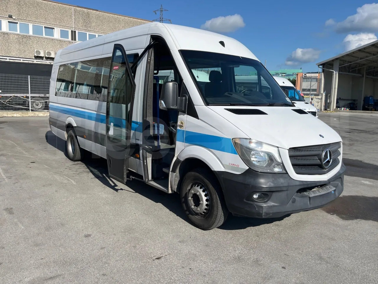Мікроавтобус, Пасажирський фургон Mercedes-Benz Sprinter: фото 10