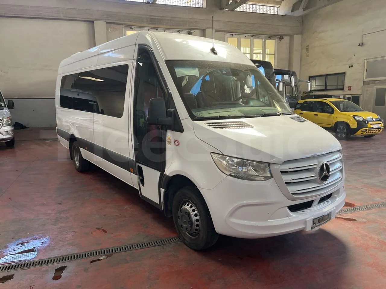 Mercedes-Benz Sprinter - Мікроавтобус, Пасажирський фургон: фото 1 Mercedes-Benz Sprinter - Мікроавтобус, Пасажирський фургон: фото 1
