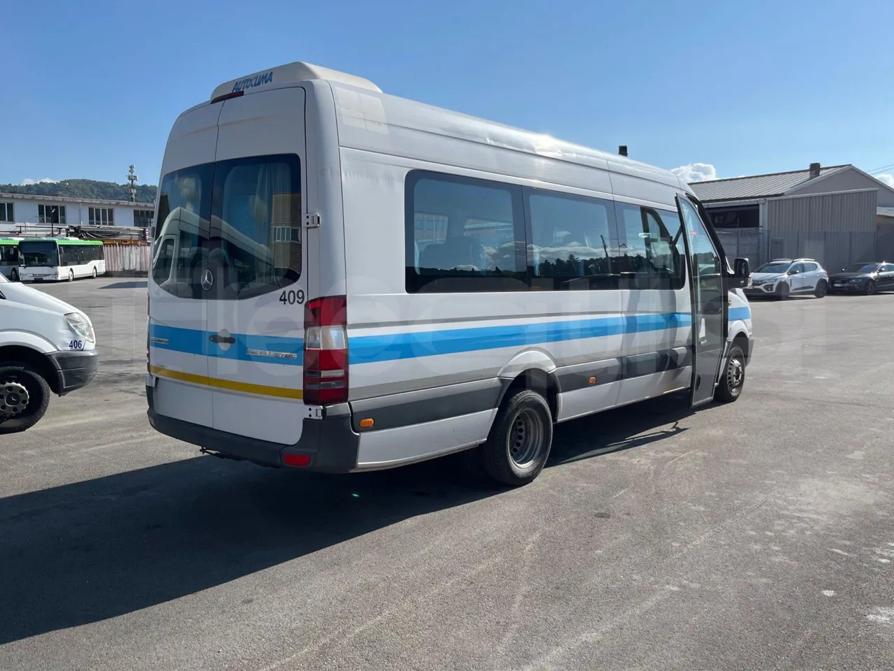 Мікроавтобус, Пасажирський фургон Mercedes-Benz Sprinter: фото 8