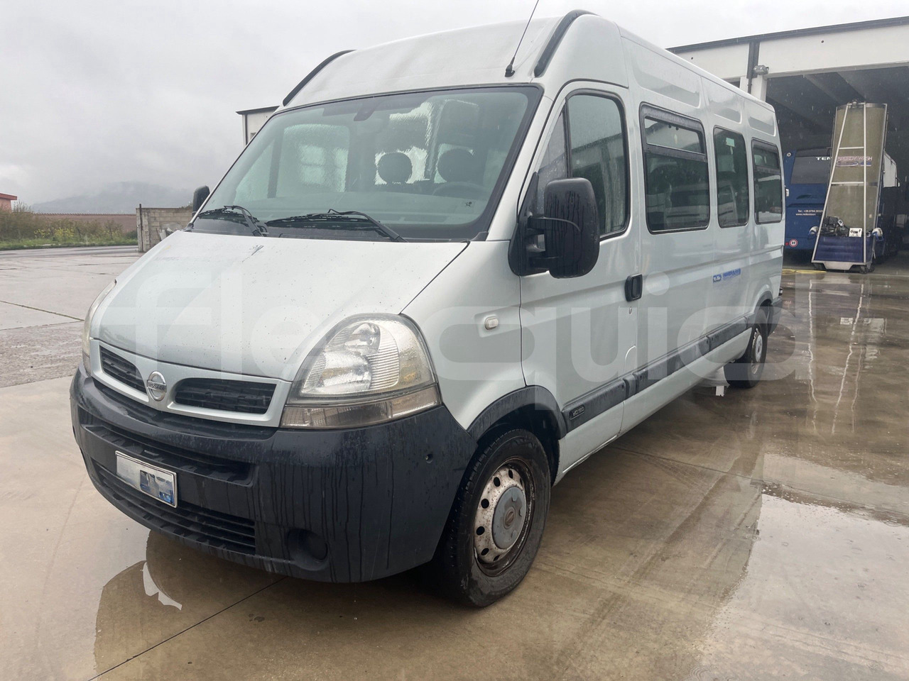 Nissan Interstar - Мікроавтобус, Пасажирський фургон: фото 3 Nissan Interstar - Мікроавтобус, Пасажирський фургон: фото 3