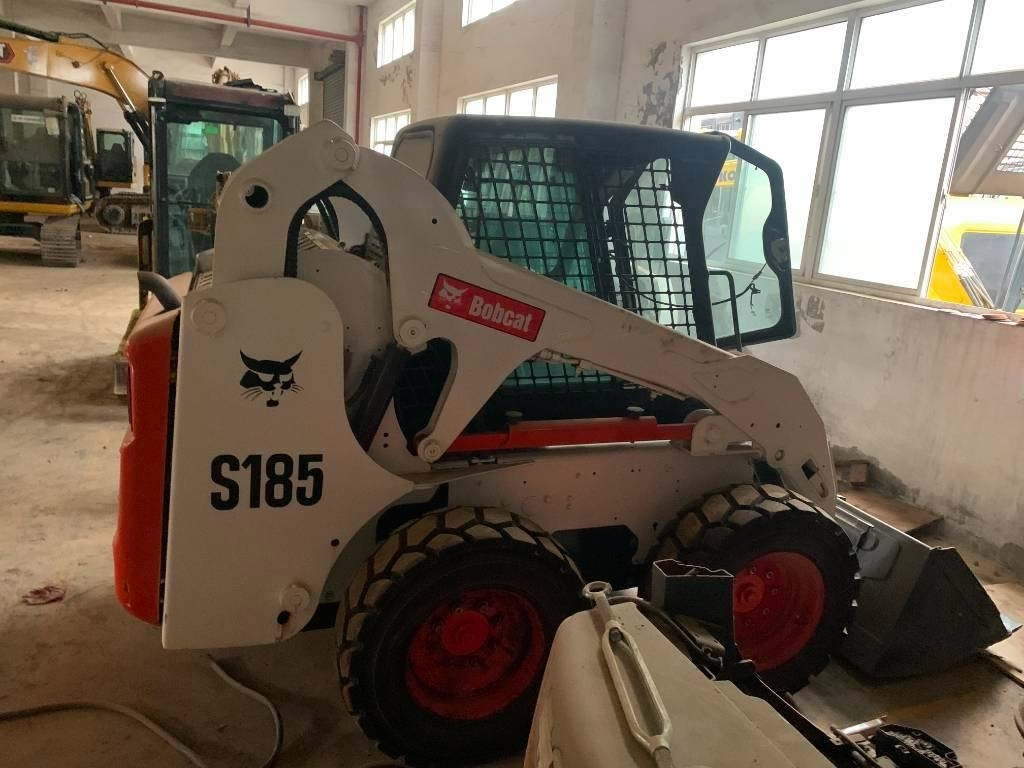 Bobcat S 185 - Міні-навантажувач: фото 4 Bobcat S 185 - Міні-навантажувач: фото 4
