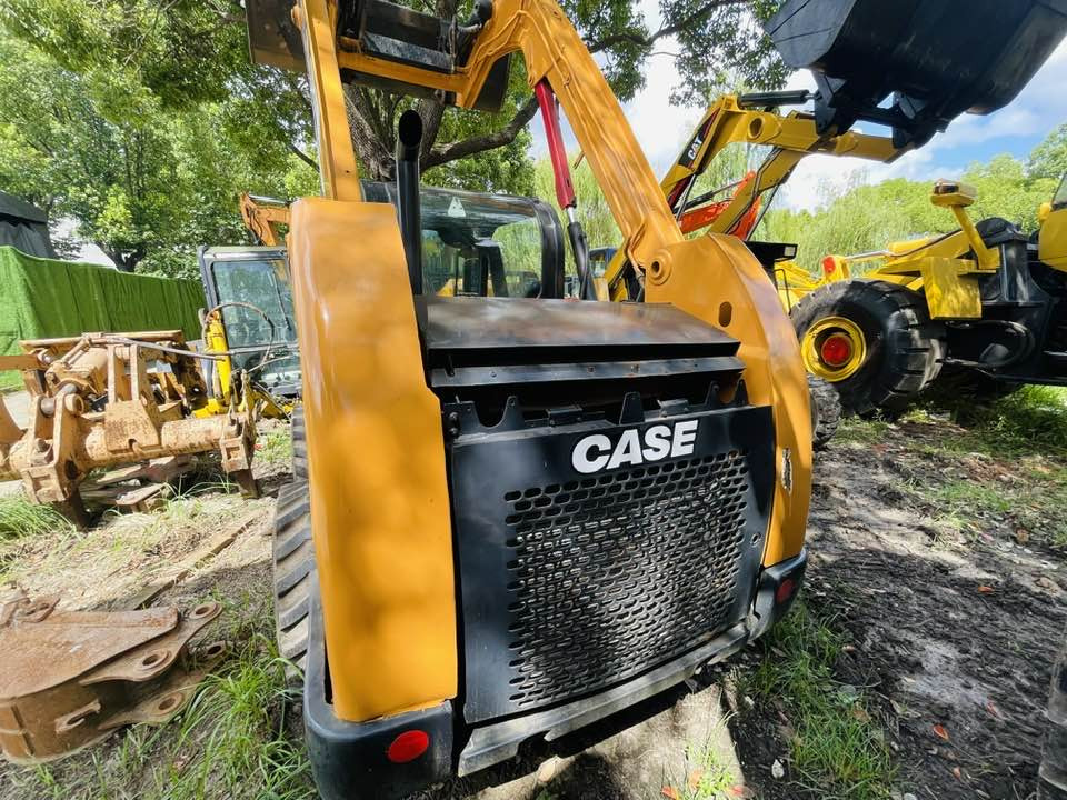 CASE SR250 - Міні-навантажувач: фото 4 CASE SR250 - Міні-навантажувач: фото 4