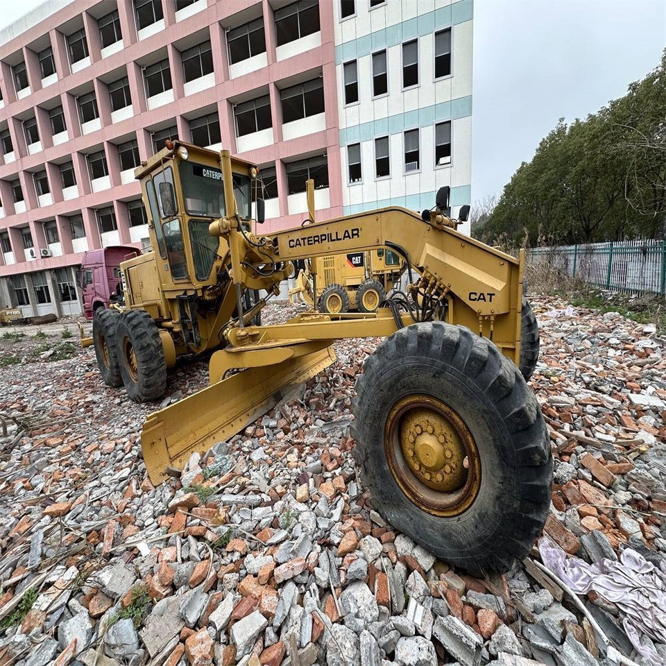 CAT 140 G - Грейдер: фото 5 CAT 140 G - Грейдер: фото 5