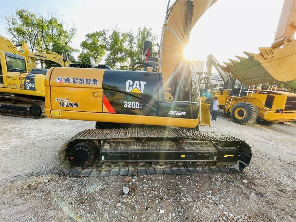 CAT 320D2L - Гусеничний екскаватор: фото 5 CAT 320D2L - Гусеничний екскаватор: фото 5