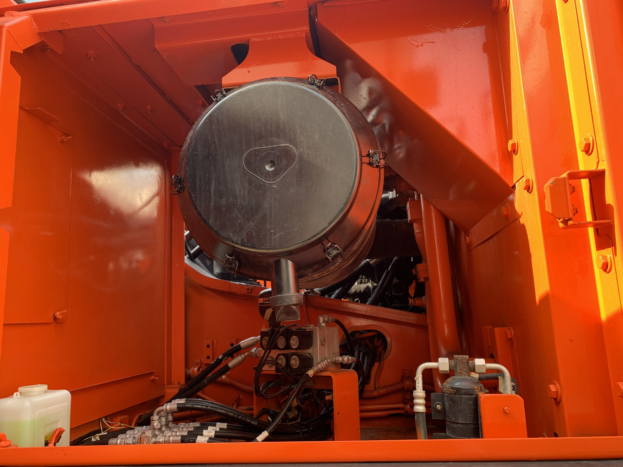 DOOSAN DX340LCA - Гусеничний екскаватор: фото 1 DOOSAN DX340LCA - Гусеничний екскаватор: фото 1