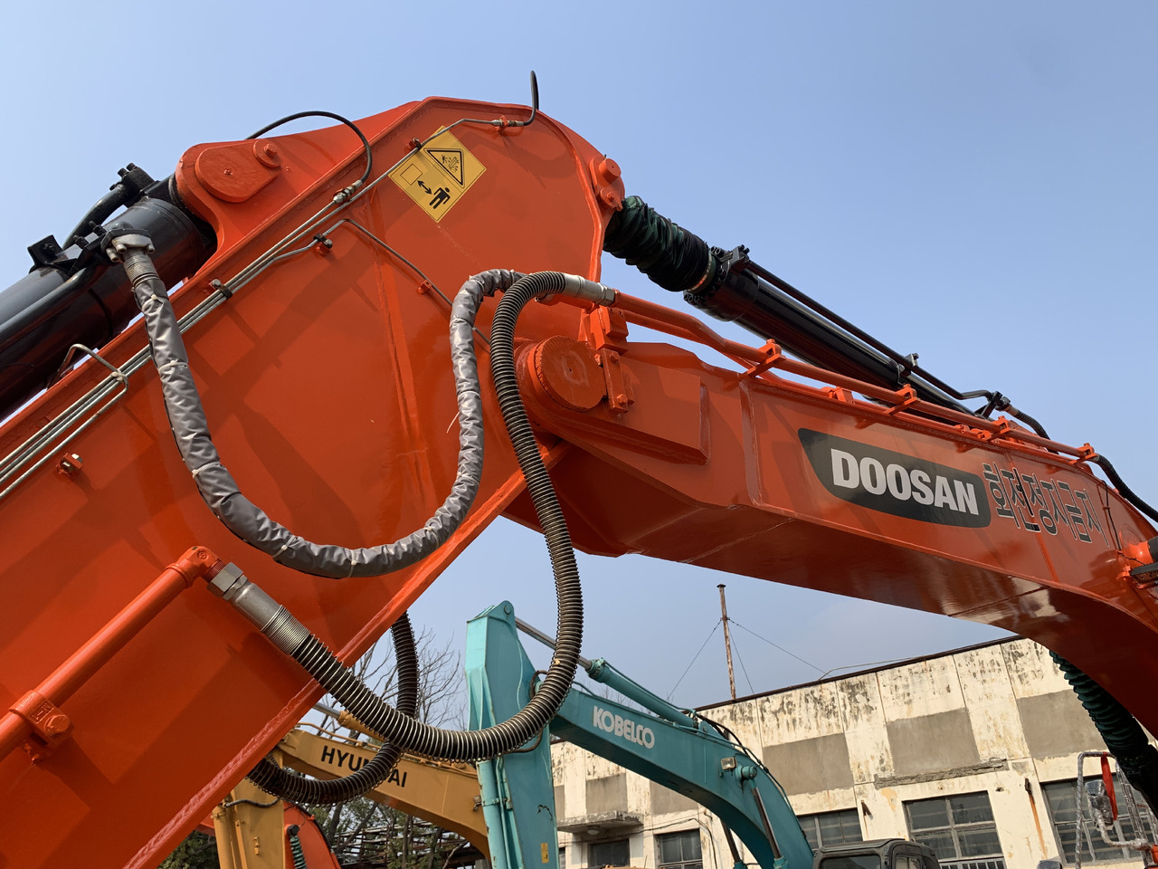 DOOSAN DX340LCA - Гусеничний екскаватор: фото 3 DOOSAN DX340LCA - Гусеничний екскаватор: фото 3