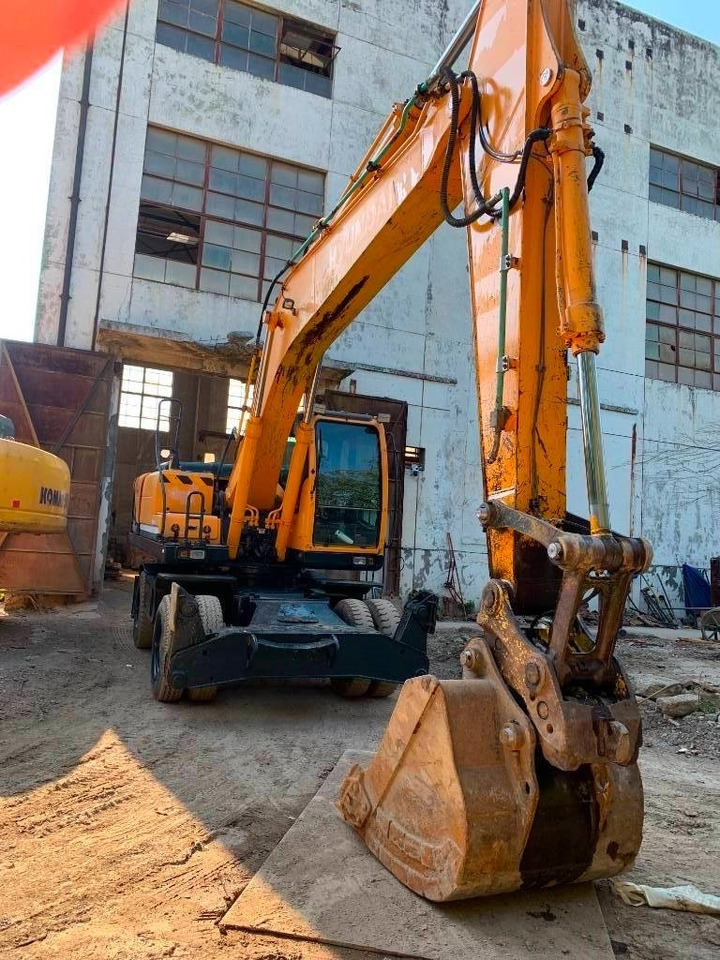 Hyundai R210W-9 - Гусеничний екскаватор: фото 2 Hyundai R210W-9 - Гусеничний екскаватор: фото 2