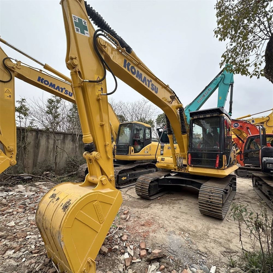 Komatsu PC 130-7 - Гусеничний екскаватор: фото 4 Komatsu PC 130-7 - Гусеничний екскаватор: фото 4