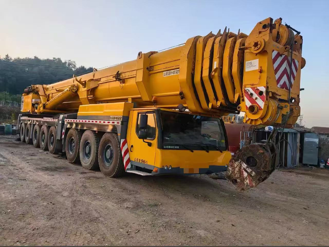 LIEBHERR LTM 1500-8.1 - Всюдихідний кран: фото 4 LIEBHERR LTM 1500-8.1 - Всюдихідний кран: фото 4