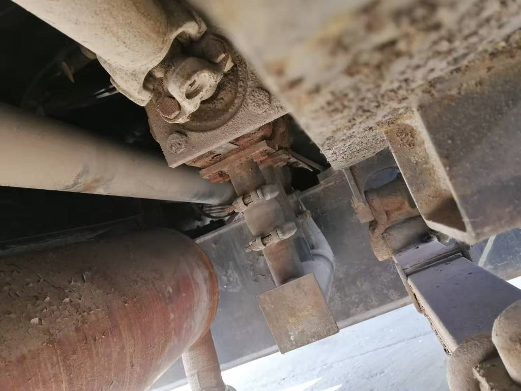 Tadano TL 300 E - Автокран: фото 5 Tadano TL 300 E - Автокран: фото 5