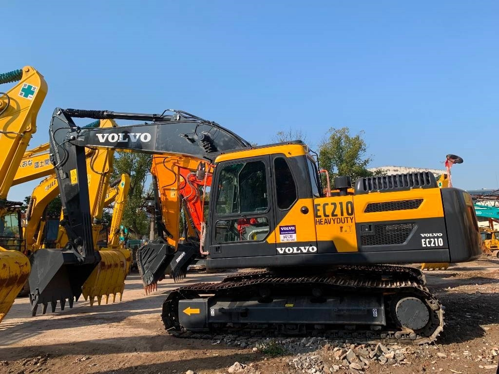 Volvo EC 210 - Гусеничний екскаватор: фото 1 Volvo EC 210 - Гусеничний екскаватор: фото 1