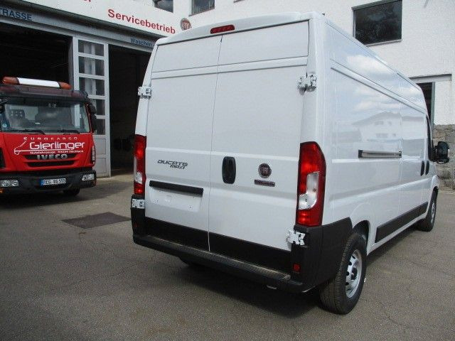 Fiat Ducato Maxi - Суцільнометалевий фургон: фото 3 Fiat Ducato Maxi - Суцільнометалевий фургон: фото 3