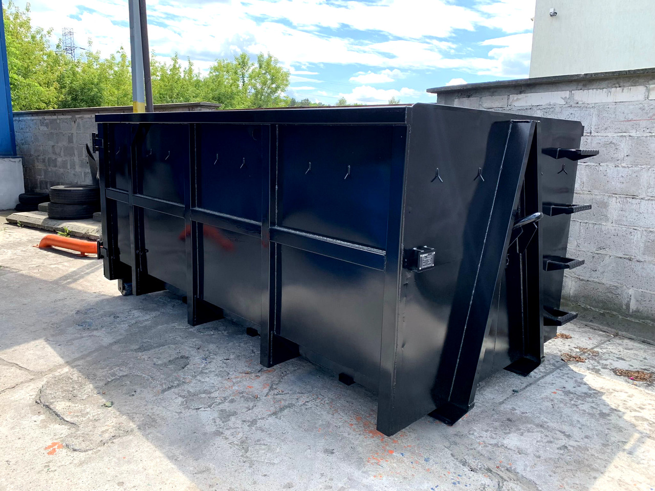 Metal-K Kontener/Abrollcontainer KP12 - Мультиліфт-контейнер: фото 1 Metal-K Kontener/Abrollcontainer KP12 - Мультиліфт-контейнер: фото 1