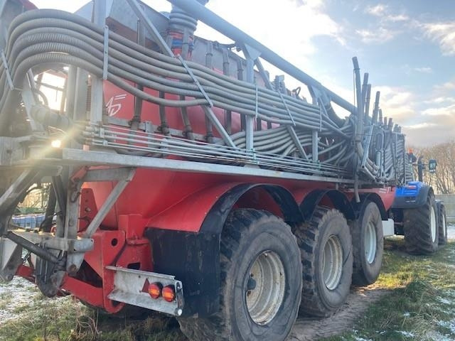 AP GV25TRIDEM - Розкидач рідких добрив: фото 3 AP GV25TRIDEM - Розкидач рідких добрив: фото 3