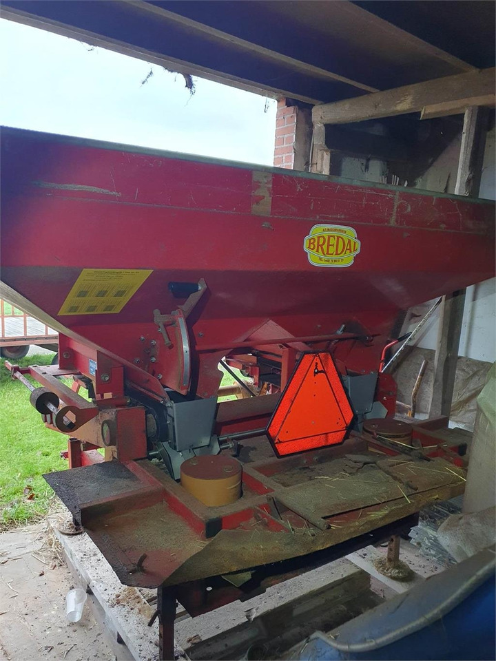 Bredal B2 LIFTOPHÆNGT - Розкидач добрив: фото 1 Bredal B2 LIFTOPHÆNGT - Розкидач добрив: фото 1