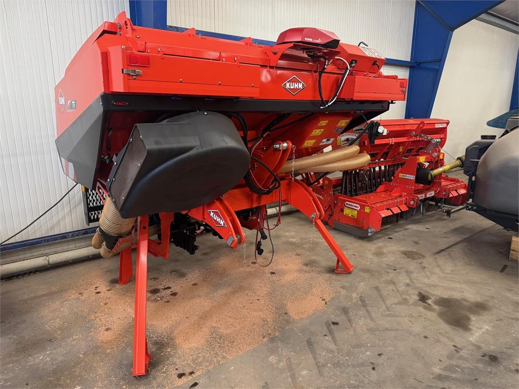 Kuhn TF 2300 C ISOBUS - Цистерна: фото 1 Kuhn TF 2300 C ISOBUS - Цистерна: фото 1