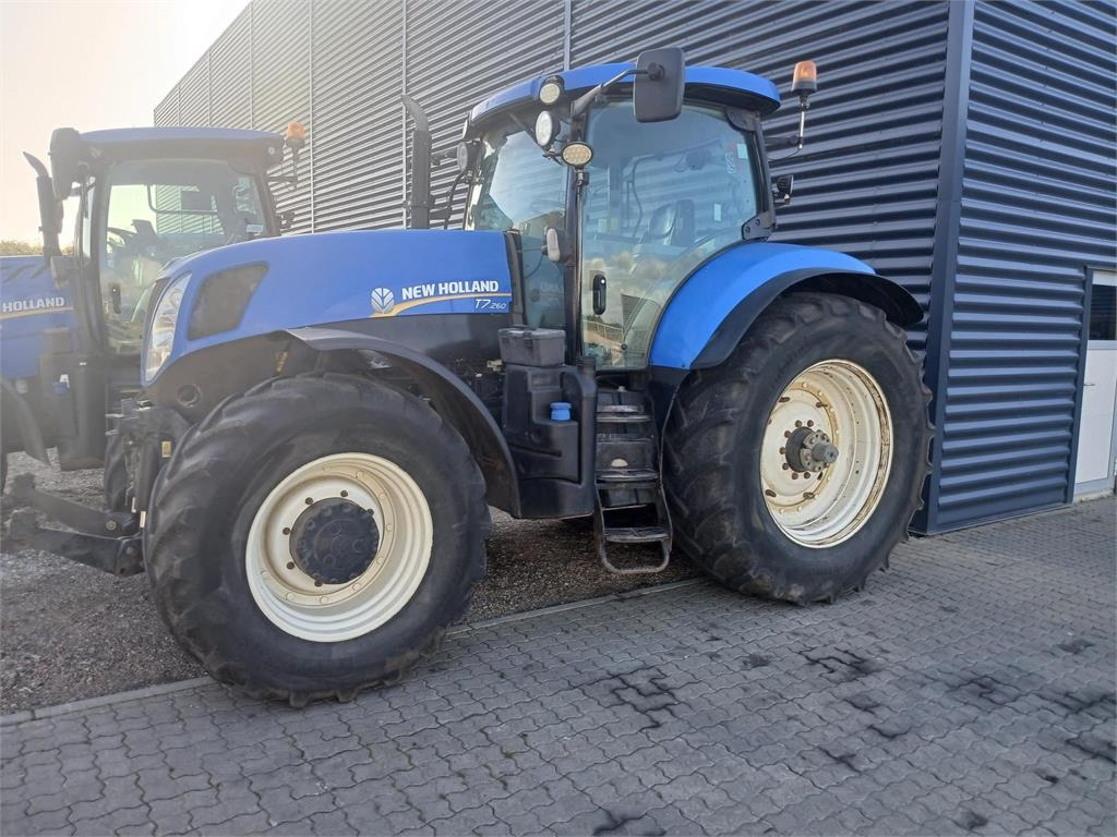 New Holland T7.260 PC SWII - Трактор: фото 1 New Holland T7.260 PC SWII - Трактор: фото 1