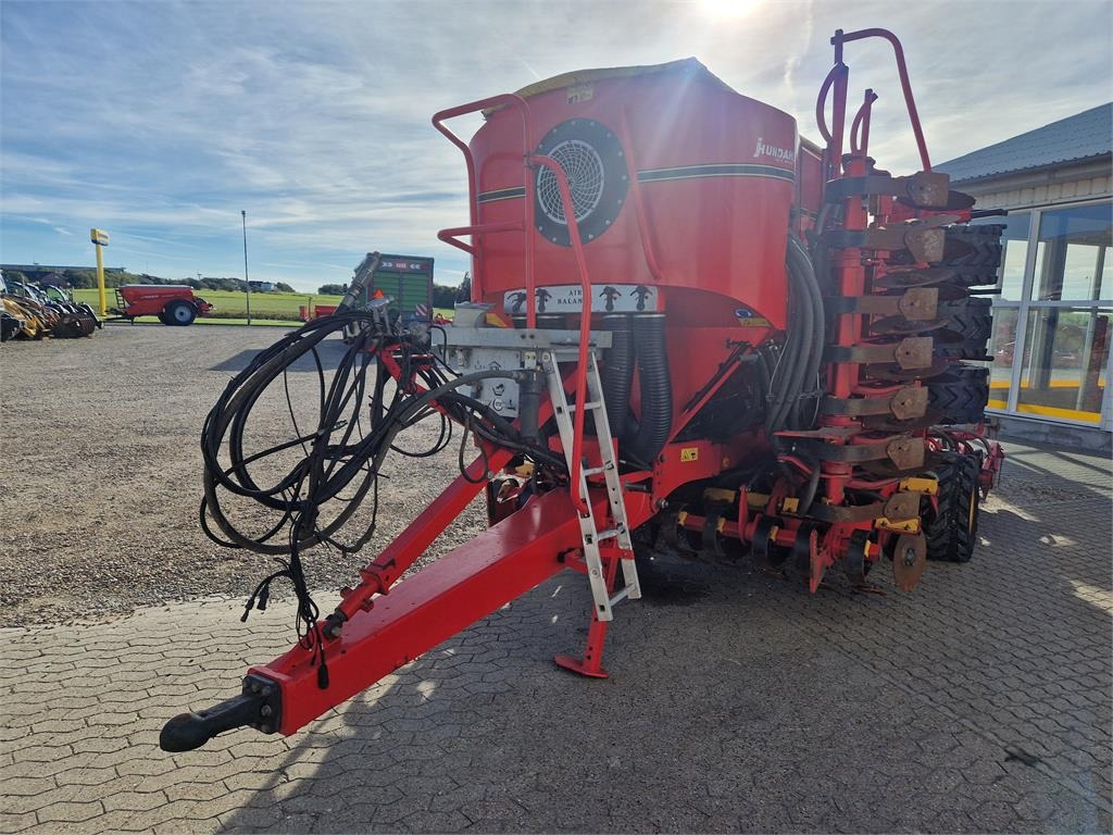 Vaderstad SPIRIT 600C PLUS - Посівний комплекс: фото 4 Vaderstad SPIRIT 600C PLUS - Посівний комплекс: фото 4