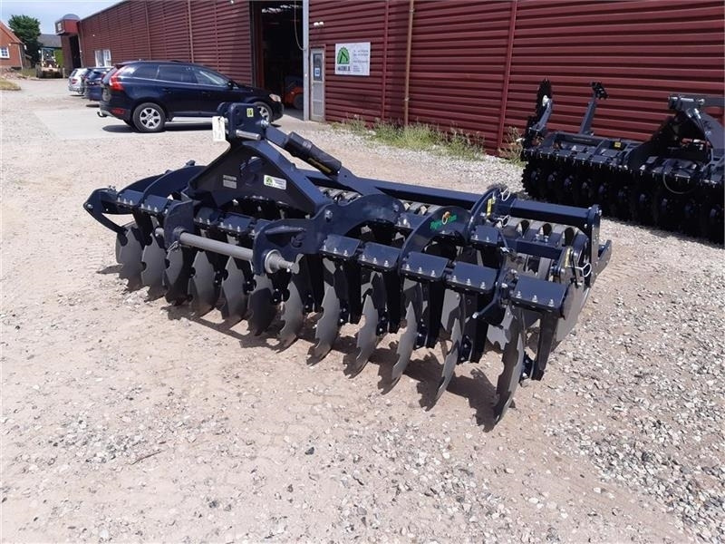 Agro-Tom 3 meters - Дисковий культиватор: фото 1 Agro-Tom 3 meters - Дисковий культиватор: фото 1