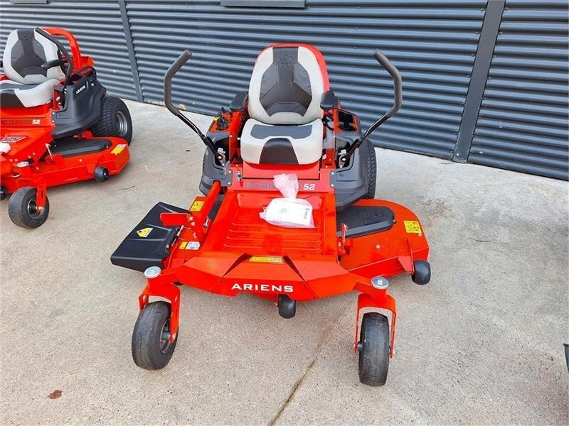 Ariens IKON XD 52" (132 Cm. Klippe bredde) - Комунальний трактор: фото 1 Ariens IKON XD 52" (132 Cm. Klippe bredde) - Комунальний трактор: фото 1