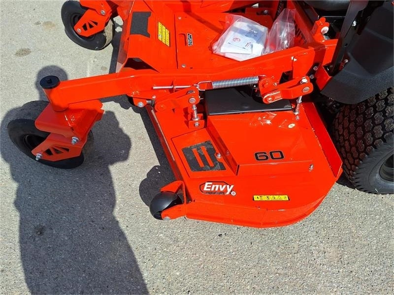Ariens Zenith 60" (152 cm Klippe bredde) - Комунальний трактор: фото 5 Ariens Zenith 60" (152 cm Klippe bredde) - Комунальний трактор: фото 5