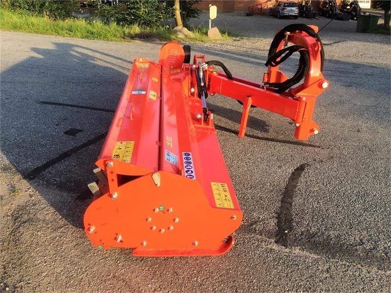 - - - Boxer 2.40 sideforskud klipper - Бокова косарка-подрібнювач: фото 2 - - - Boxer 2.40 sideforskud klipper - Бокова косарка-подрібнювач: фото 2