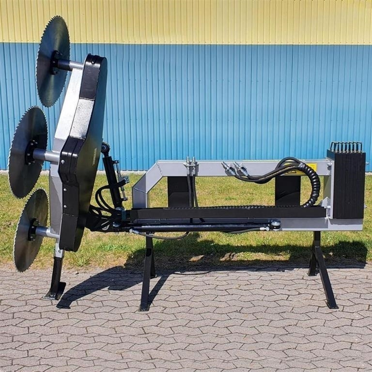 Dk-Tec - Косарка-подрібнювач/ Мульчер: фото 1 Dk-Tec - Косарка-подрібнювач/ Мульчер: фото 1