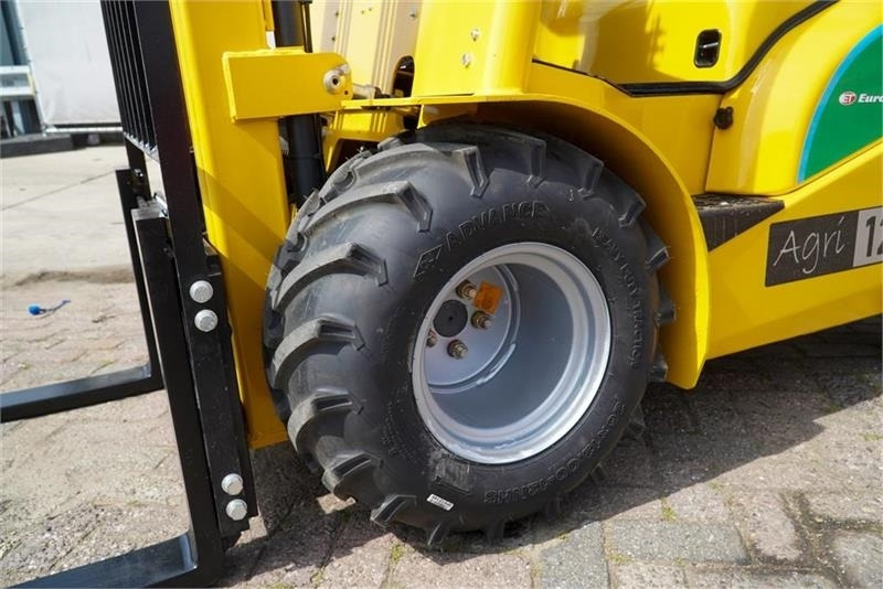 Eurotrac AGRI 12 Elektrisk - Електронавантажувач: фото 3 Eurotrac AGRI 12 Elektrisk - Електронавантажувач: фото 3