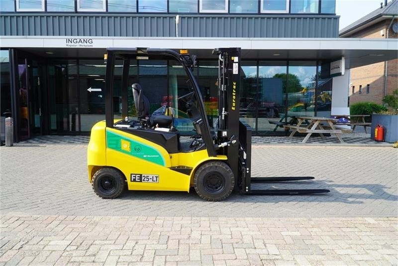 Eurotrac EL TRUCK - Дизельний навантажувач: фото 1 Eurotrac EL TRUCK - Дизельний навантажувач: фото 1