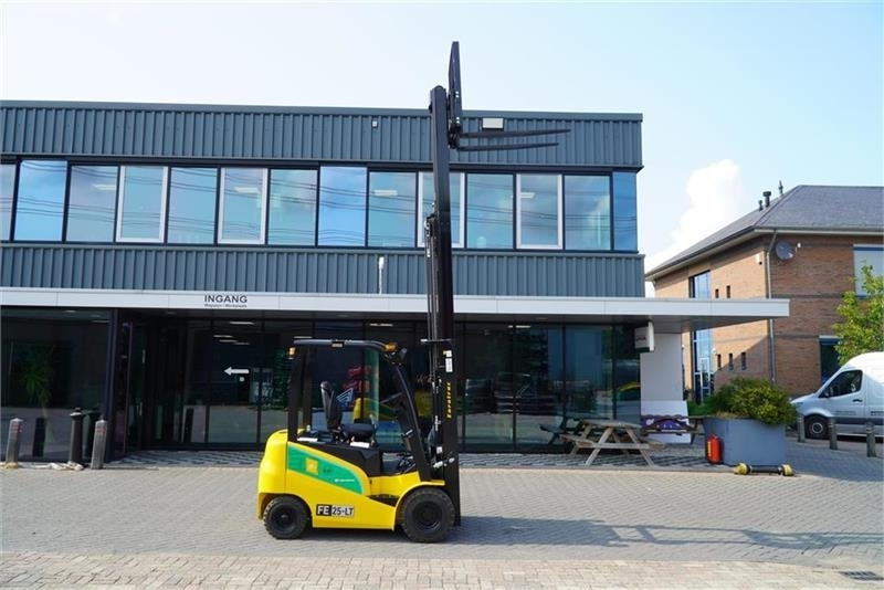 Eurotrac EL TRUCK - Електронавантажувач: фото 4 Eurotrac EL TRUCK - Електронавантажувач: фото 4