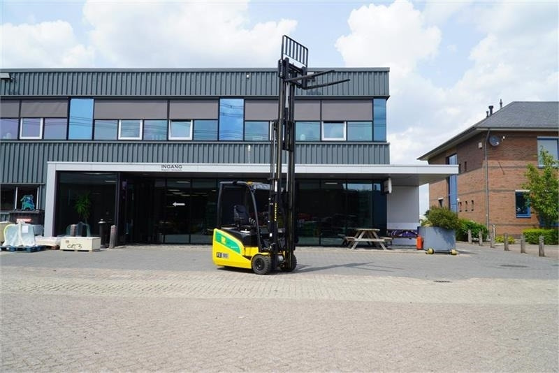 Eurotrac El truck - Електронавантажувач: фото 2 Eurotrac El truck - Електронавантажувач: фото 2