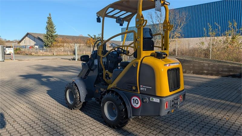 Eurotrac W11 - Компактний фронтальний навантажувач: фото 3 Eurotrac W11 - Компактний фронтальний навантажувач: фото 3